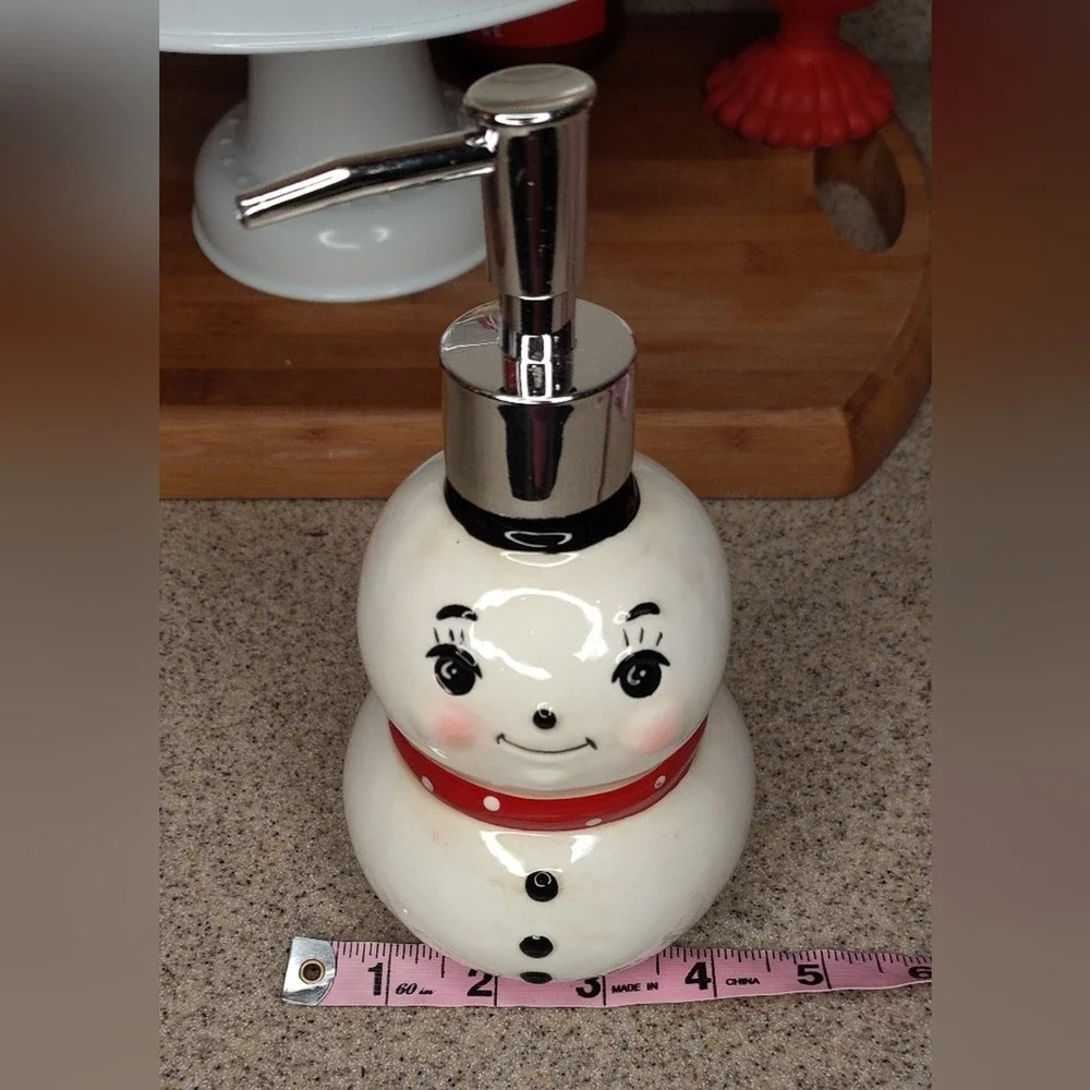 Johanna Parker Retro Conrad Snowman Christmas‎ Soap Pump Dispenser DISCONTINUED